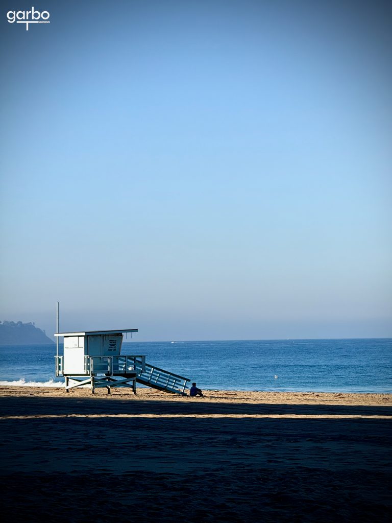 lifeguard tower